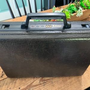 Briefcase by Echolac w Combo Lock System